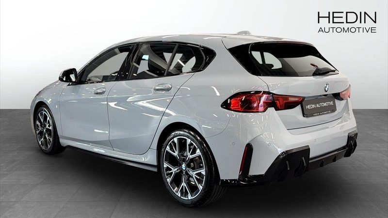 BMW 120 bild 2