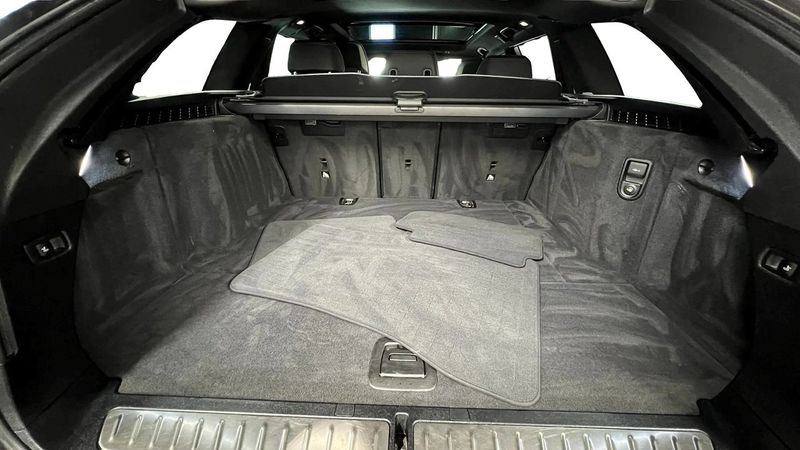 BMW 520 bild 13