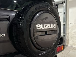 Suzuki Jimny bild 19