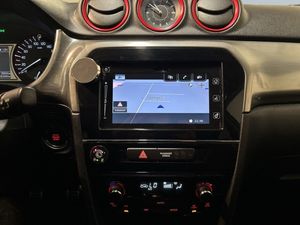Suzuki Vitara bild 15