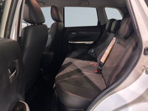 Suzuki Vitara bild 13
