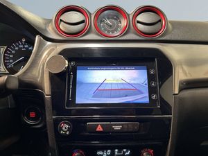 Suzuki Vitara bild 11