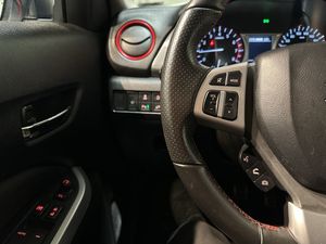 Suzuki Vitara bild 21