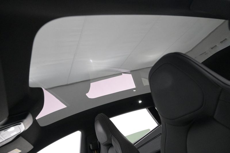 Polestar 4 bild 25