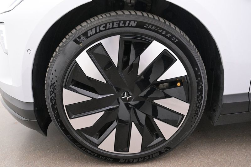 Polestar 4 bild 27