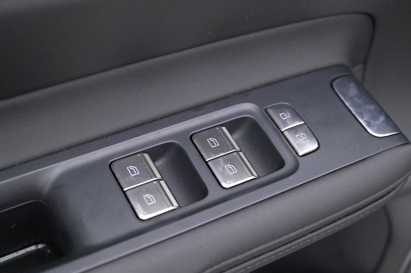 Polestar 4 bild 12