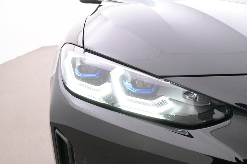 BMW i4 bild 24