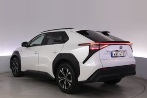 Toyota bZ4X bild 3