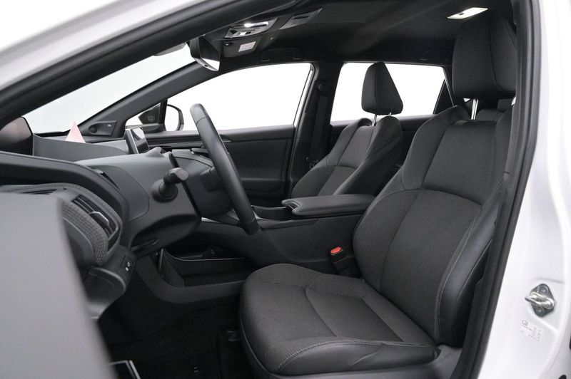 Toyota bZ4X bild 8
