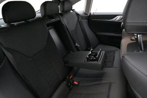 BMW i4 bild 20