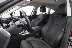BMW i4 bild 9