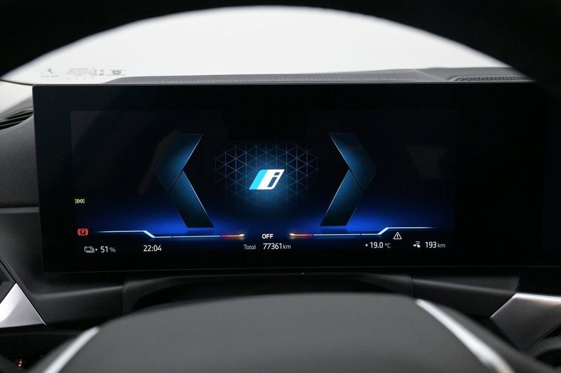 BMW i4 bild 8