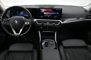 BMW i4 bild 6