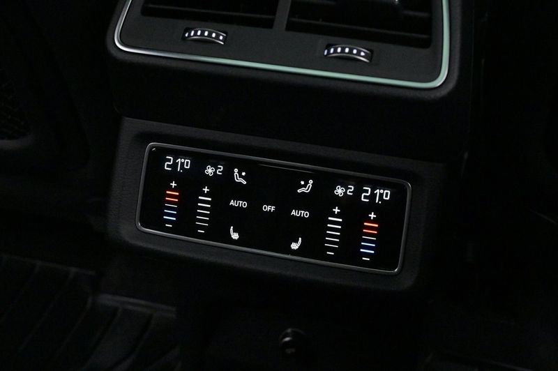 Audi e-tron Sportback bild 21