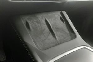 Tesla Model Y bild 19