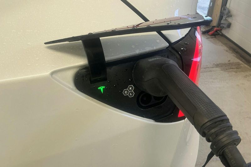 Tesla Model Y bild 23