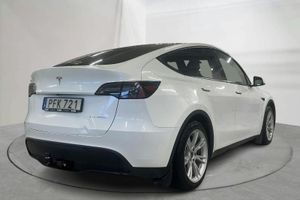 Tesla Model Y bild 3