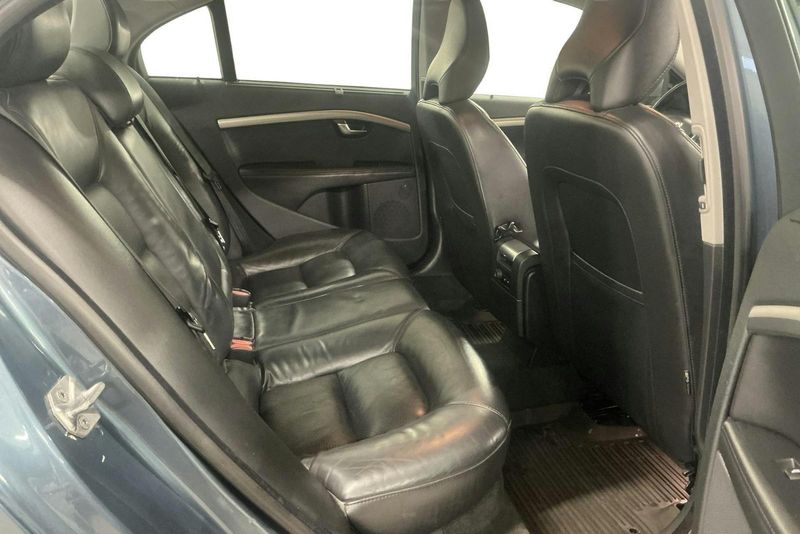 Volvo S80 bild 8