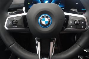 BMW X1 bild 12
