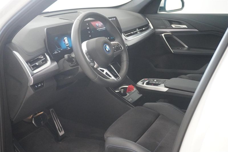 BMW X1 bild 2