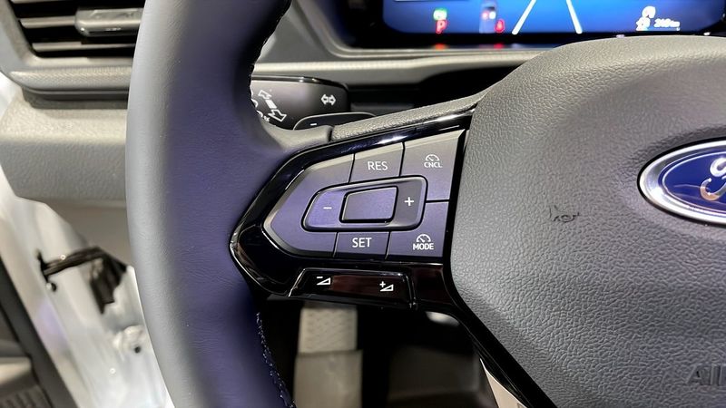 Ford Transit Connect bild 17