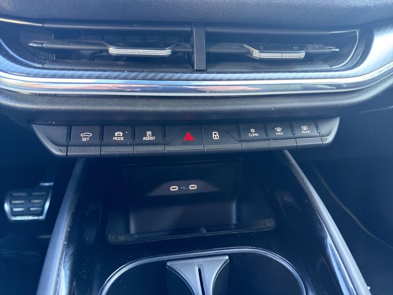 Skoda Enyaq bild 17
