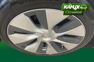 Tesla Model Y bild 8