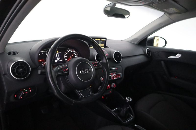 Audi A1 bild 9