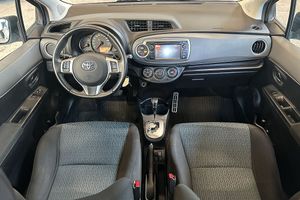 Toyota Yaris bild 14