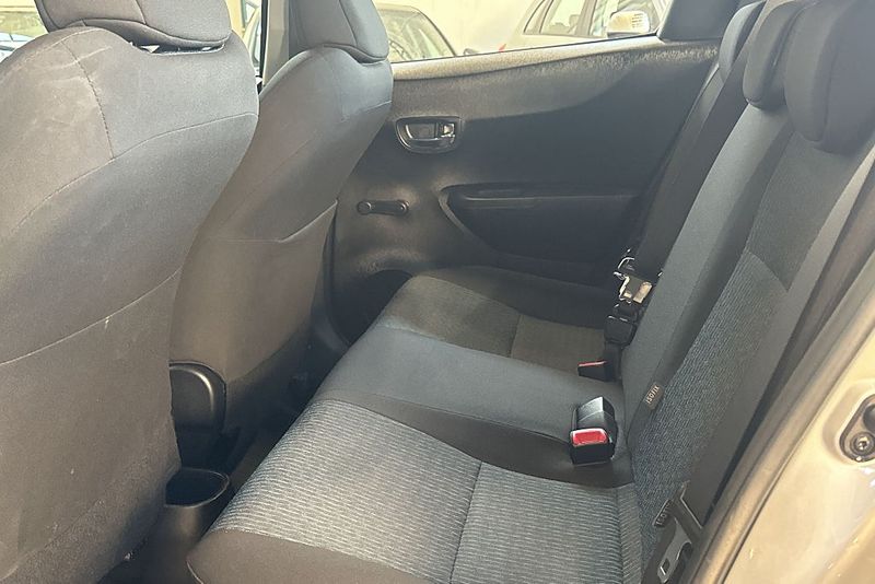 Toyota Yaris bild 11
