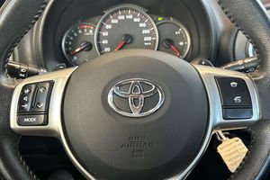 Toyota Yaris bild 15