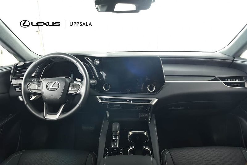 Lexus RX bild 8