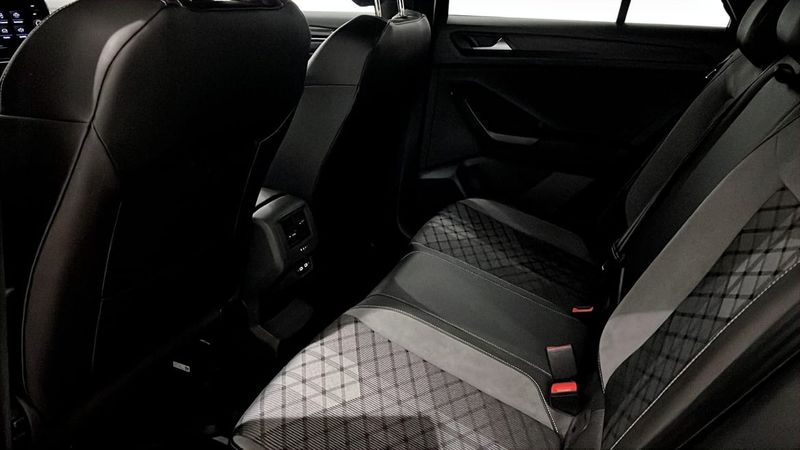 Volkswagen T-Roc bild 11