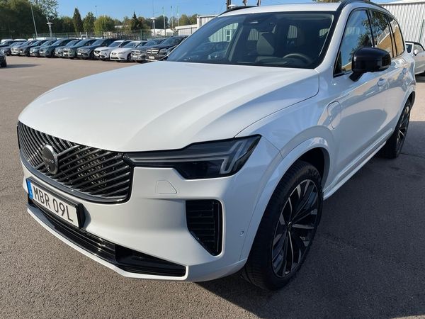 Volvo XC90 T8 Recharge Ultra Dark 7-Sits plug in - 2026
