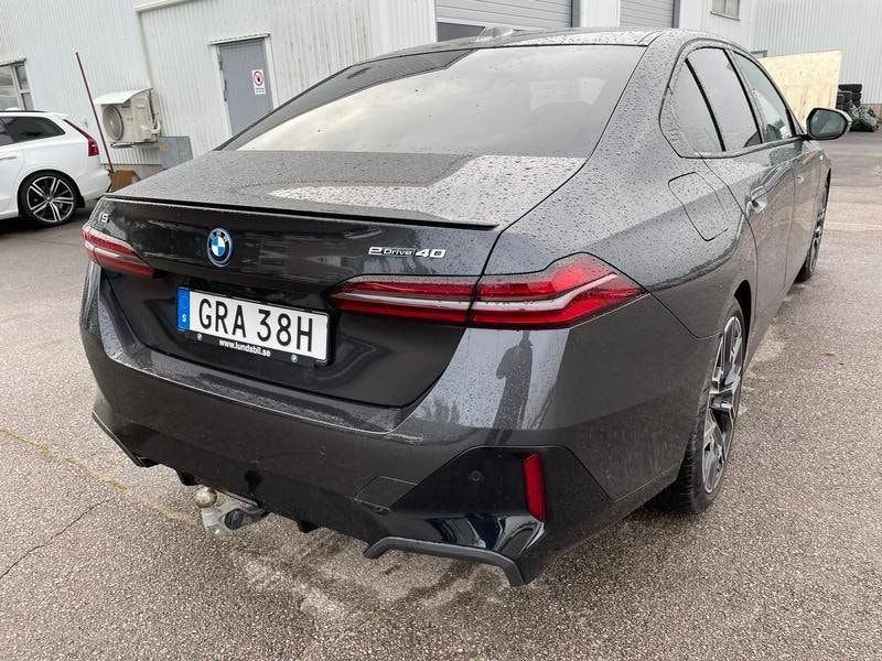 BMW i5 bild 3