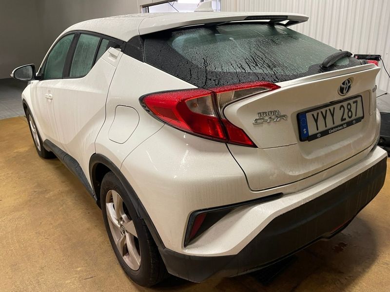Toyota C-HR bild 2