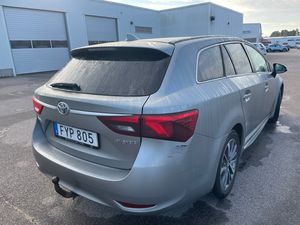 Toyota Avensis bild 3
