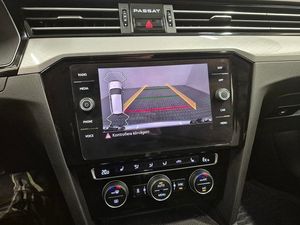 Volkswagen Passat bild 8