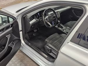 Volkswagen Passat bild 2