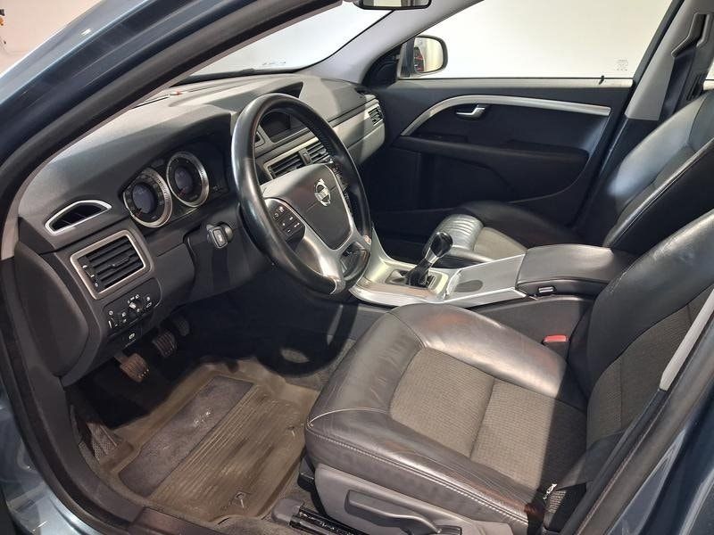 Volvo V70 bild 2