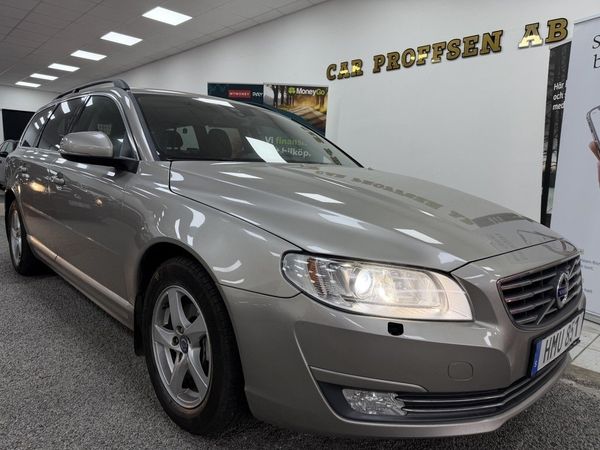 Volvo V70 D4 AWD Geartronic Momentum,NY BESIKTIGAD,NY SERVAD,1 ÄG - 2015