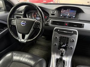 Volvo V70 bild 8