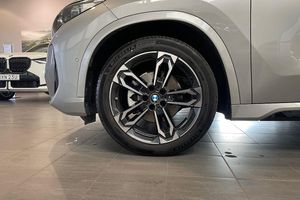 BMW X1 bild 15