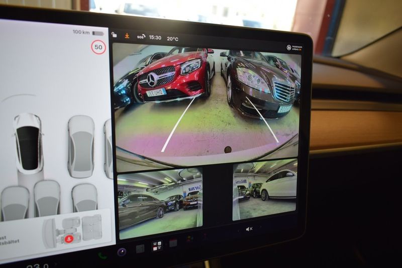 Tesla Model 3 bild 13