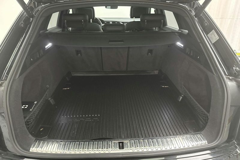 Audi Q8 bild 9