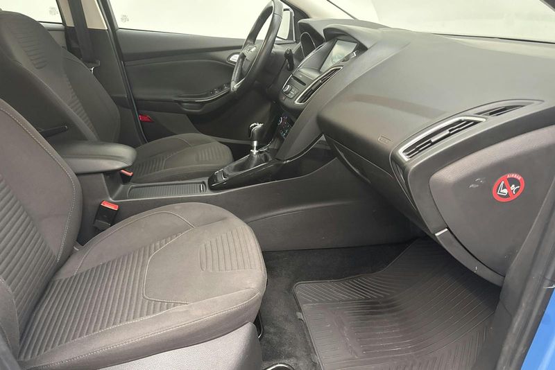 Ford Focus bild 7