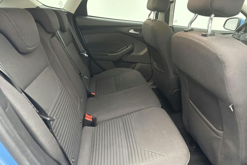 Ford Focus bild 8