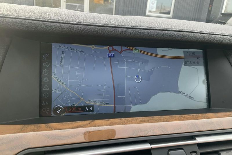 BMW 740 bild 11