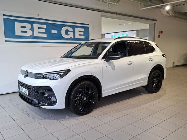 Volkswagen Tiguan eHybrid R-LINE 1.5 272HK Drag Navi - 2025
