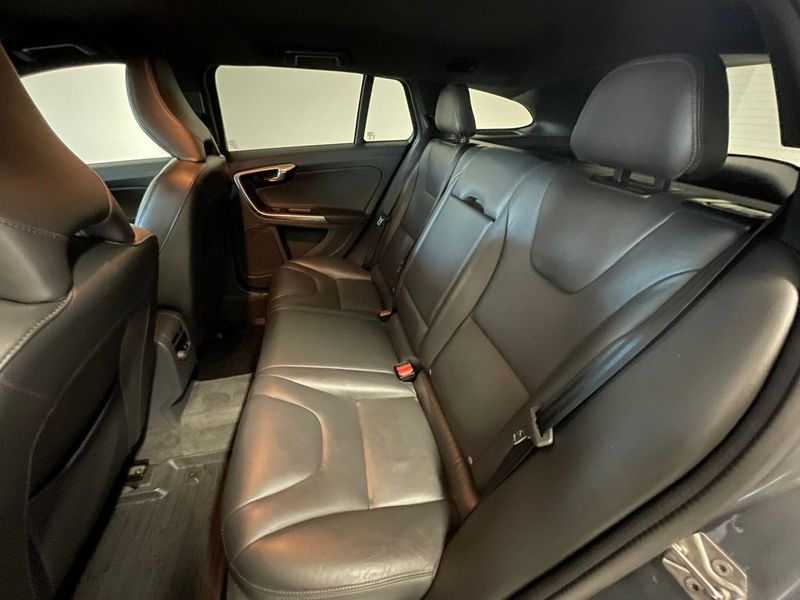 Volvo V60 bild 7